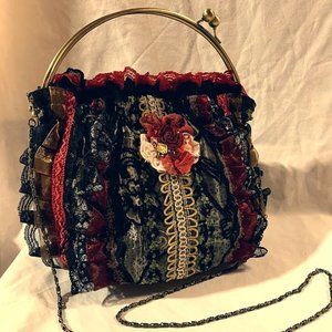 Vintage Estilo Collection Ruffle Floral Purse